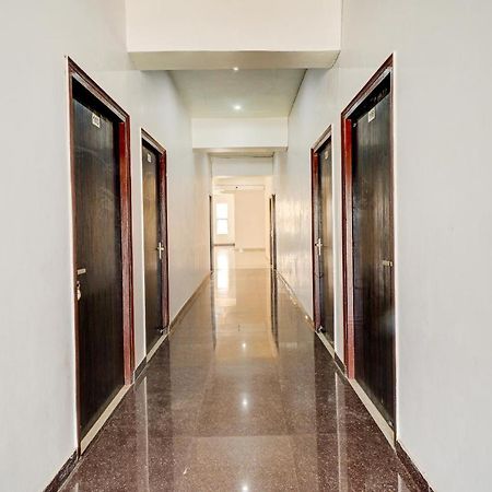 Oyo 72429 New Abhinandan Hotel Amroha Esterno foto