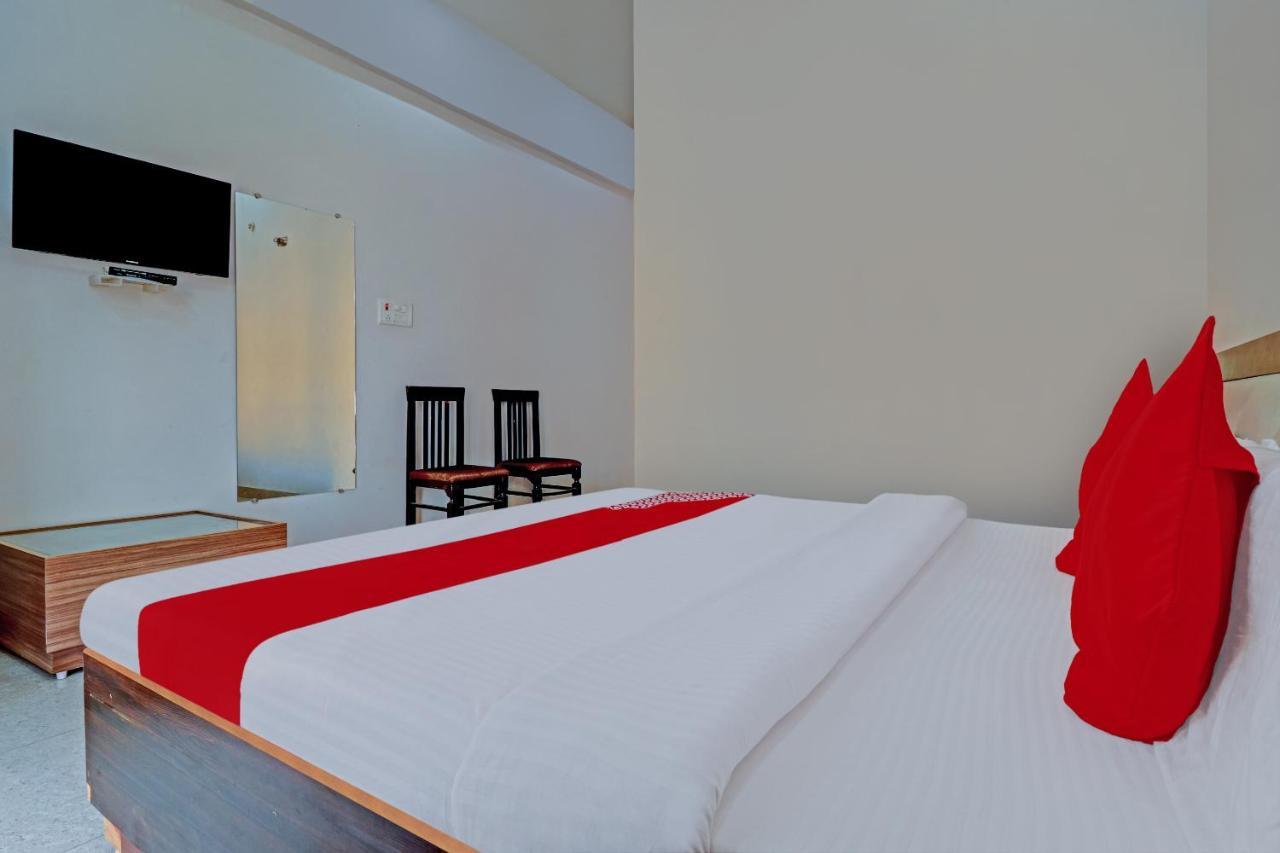 Oyo 72429 New Abhinandan Hotel Amroha Esterno foto