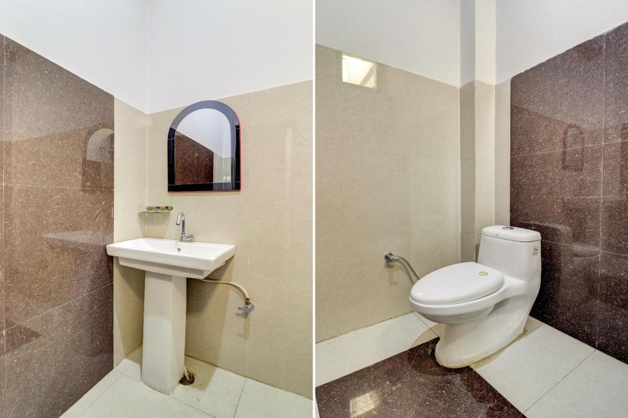 Oyo 72429 New Abhinandan Hotel Amroha Esterno foto